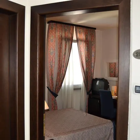 I' Fiorino Hotel 3*